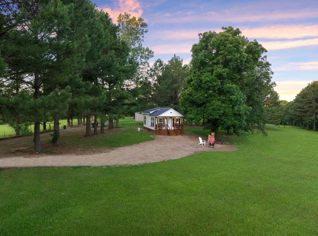 Modular Cabin Retreats In Texas